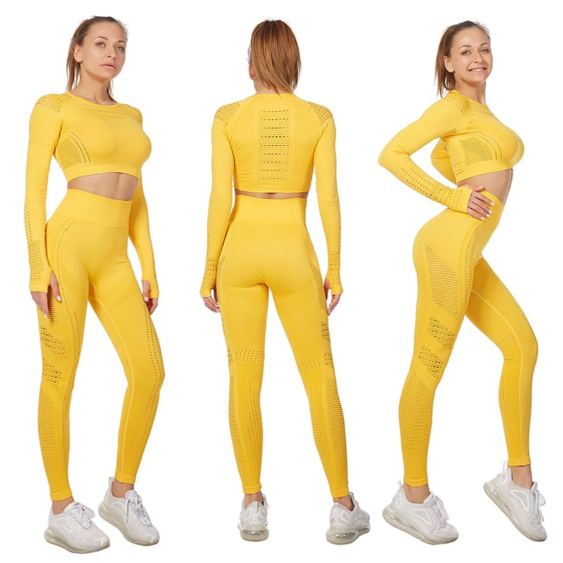 Long-Sleeve Yoga Set