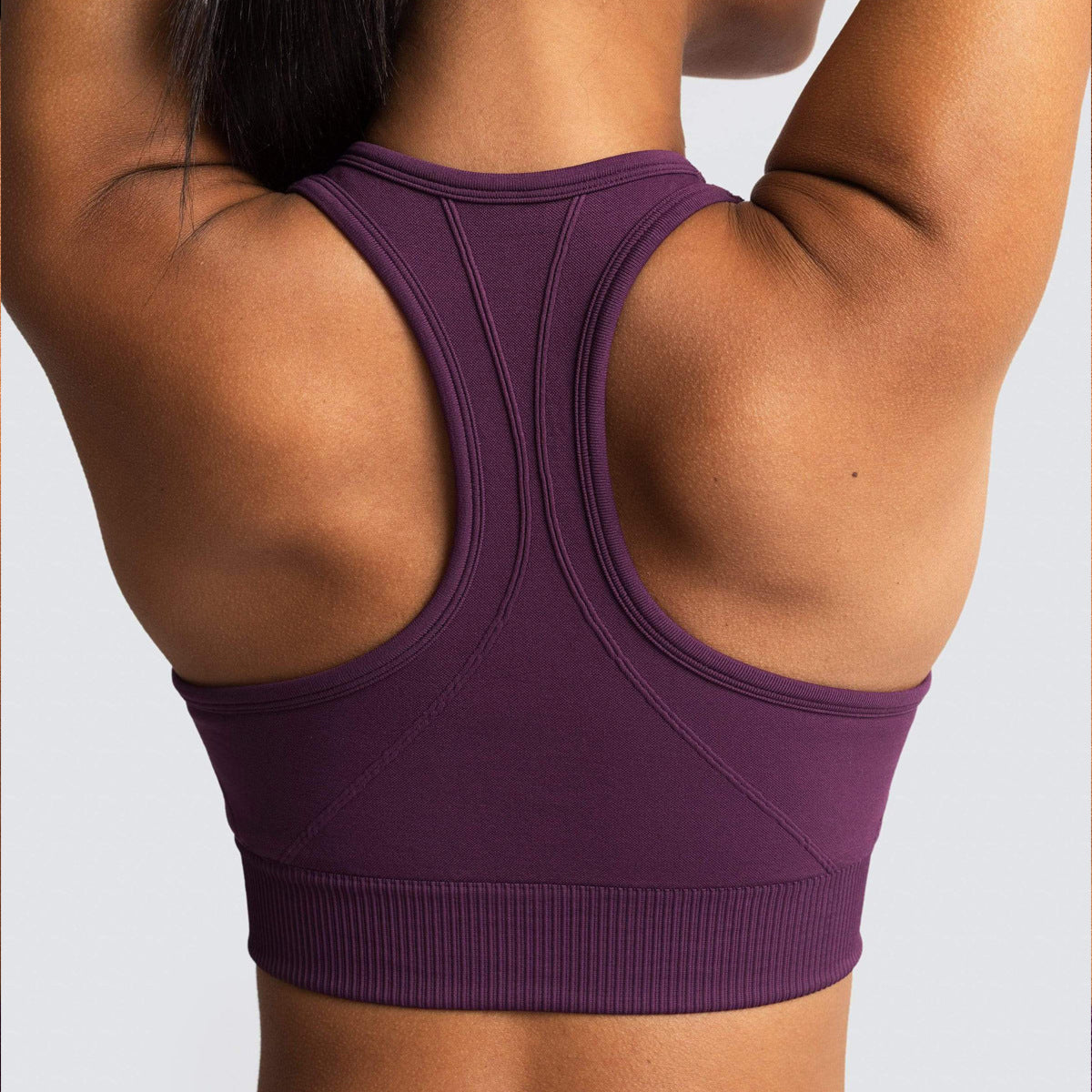Seamless Ribbed-Knit Sports Bra