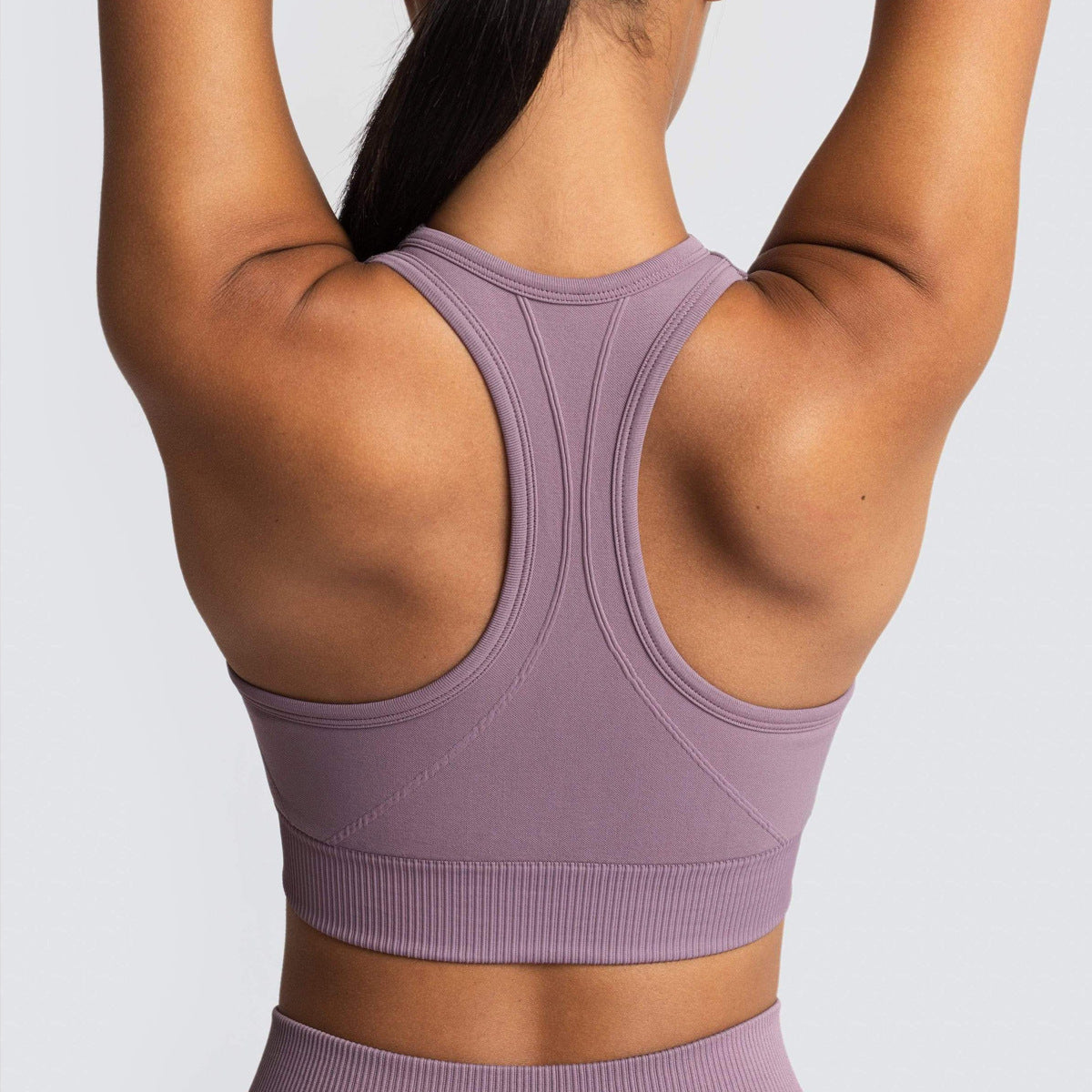 Seamless Ribbed-Knit Sports Bra