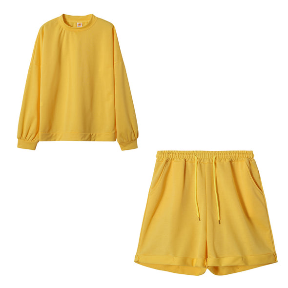 Two-Piece Suit Of Round Neck Top And Loose Shorts